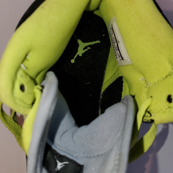 Nike Air Jordans Retro High 🥳 - Picture 7 of 10